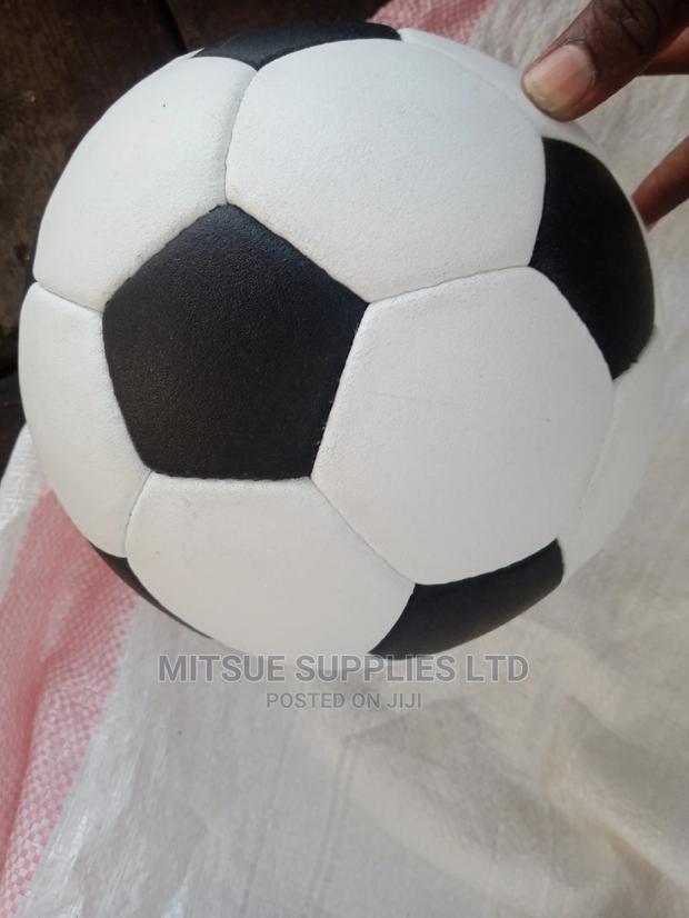 Classic Leather Football Size 5 White/Black - thumbnail 4