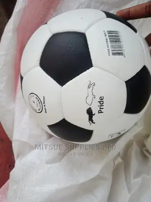 Classic Leather Football Size 5 White/Black