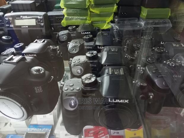 Panasonic Lumix G85 With 4k Videos - thumbnail 3