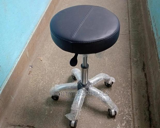 Manicure/ Pedicure Stool/Seat - main view