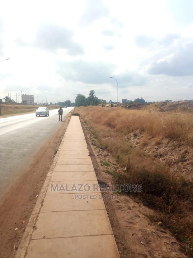 1.6 Acres in Gatitu Thika Fronting Garissa Road