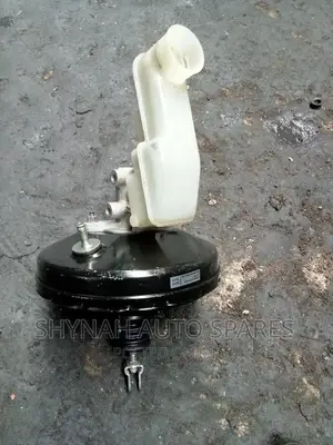 Brakd Booster and Master Cylinder Ractis