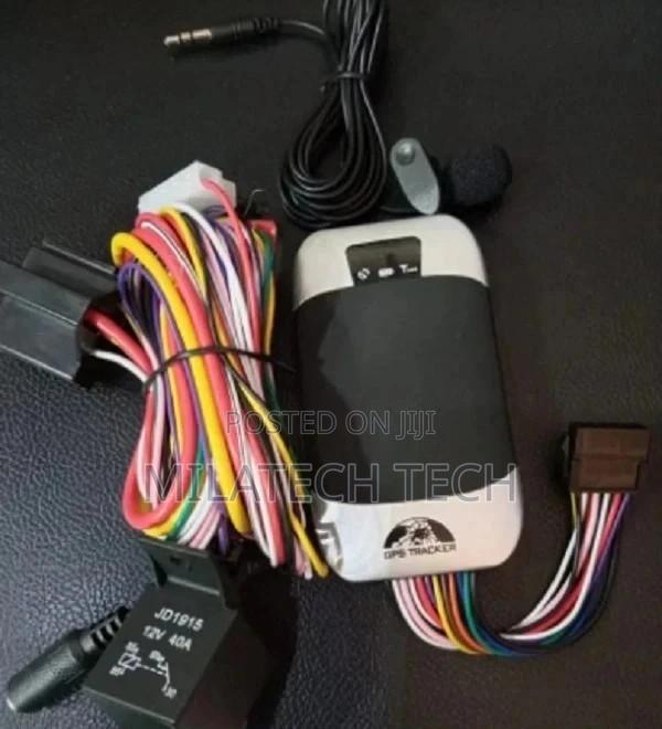 Gps/Sms/Gprs Car Tracking Device .