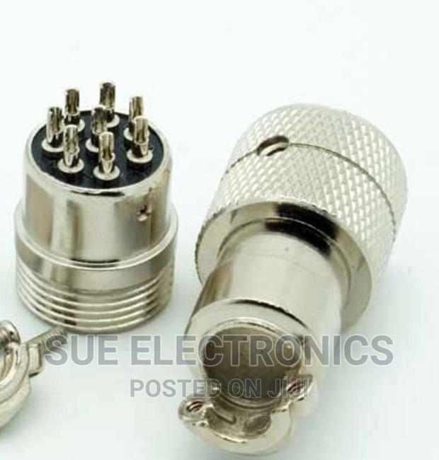 8-Pin Connector