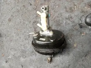 Brake Booster and Master Cylinder Toyota Ipsum