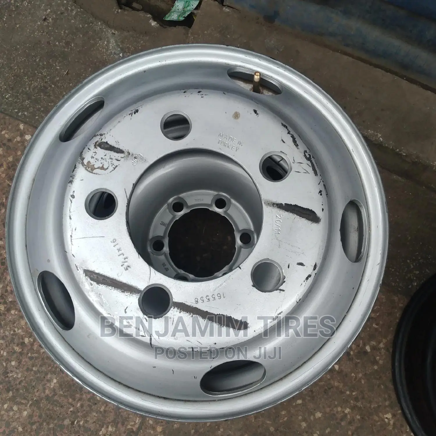 Original Rim for Isuzu Canter Tubeless Size 16 Inch 5 Holes