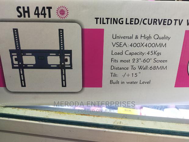 Skilltech 43t Wall Bracket 0 - main view