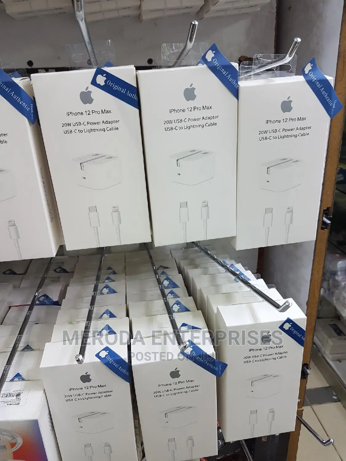 iPhone 12 Pro Original Chargers 00
