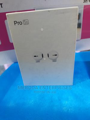 Pro 5s Earpods With Wireless Charging Case - thumbnail 2