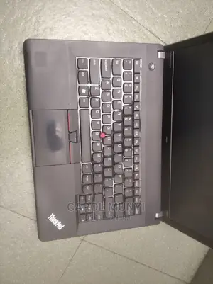 Laptop Lenovo 4GB Intel Core I3 SSD 320GB