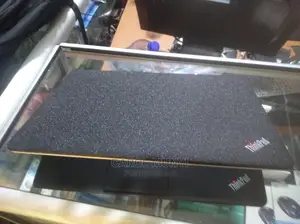 Laptop Lenovo 4GB Intel Core I3 SSD 320GB