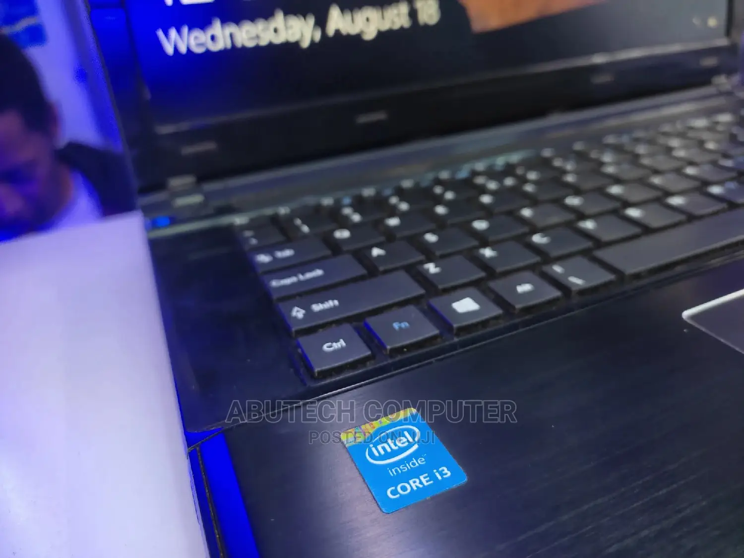 Laptop 4GB Intel Core I3 HDD 500GB
