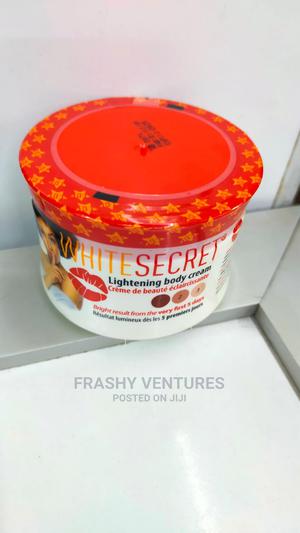 White Secret Cream - main view