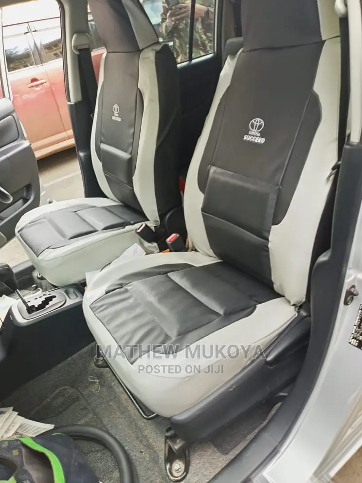 Succeed Toyota Car Seat Covers