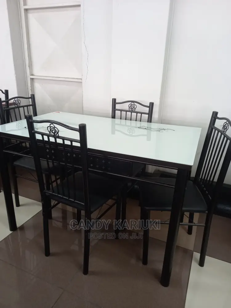 4 Seater Dining Table Set