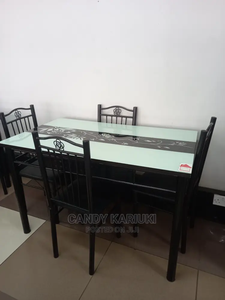4 Seater Dining Table