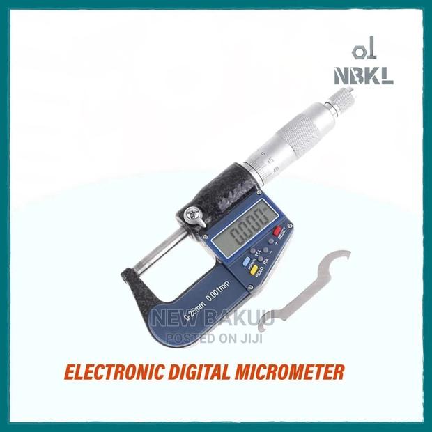 Electronic Digital Micrometer - main view