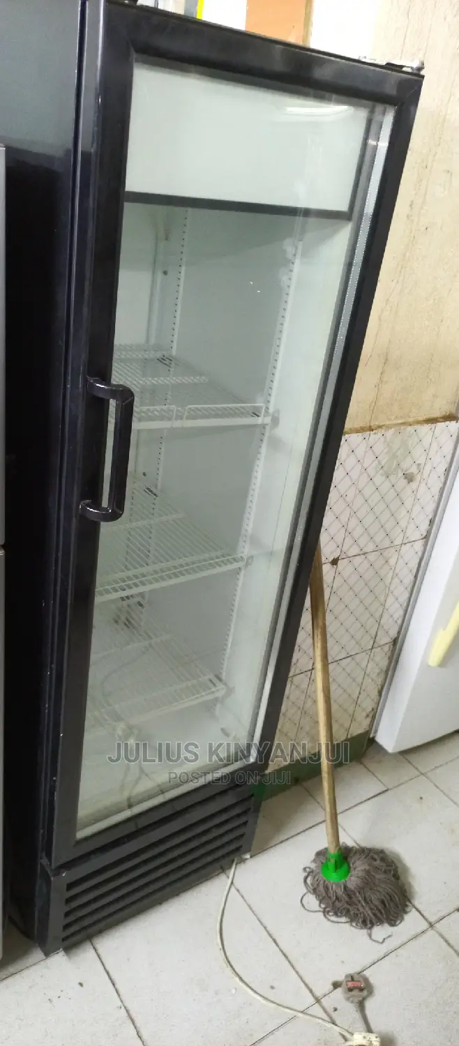 Bottle Chiller Display