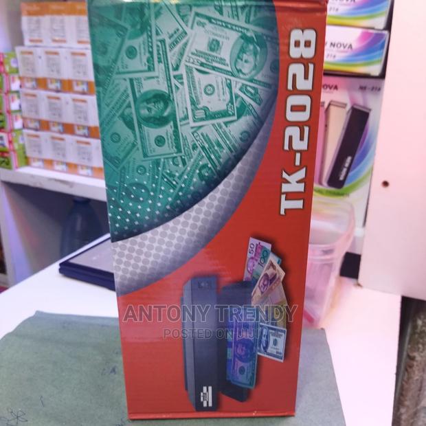 Fake Money Detectors for Counterfeit - thumbnail 2