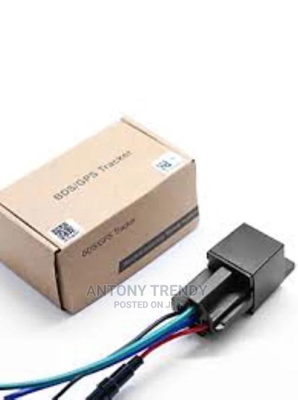 Mini GF21 Dog GPS Tracker Smart Anti-Lost Tracking Device GP - main view