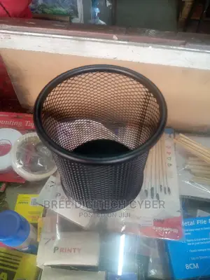 Mesh Pen Holder