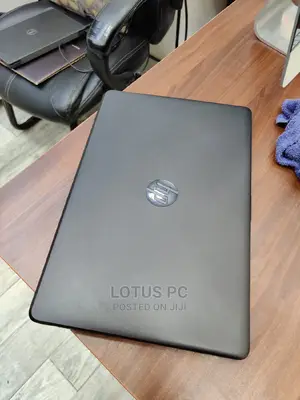 Laptop HP 15-Dw0037wm 4GB Intel Celeron HDD 500GB