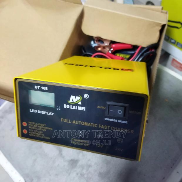 Full Automatic Fast Charger 12v and 24v Intelligent Charger