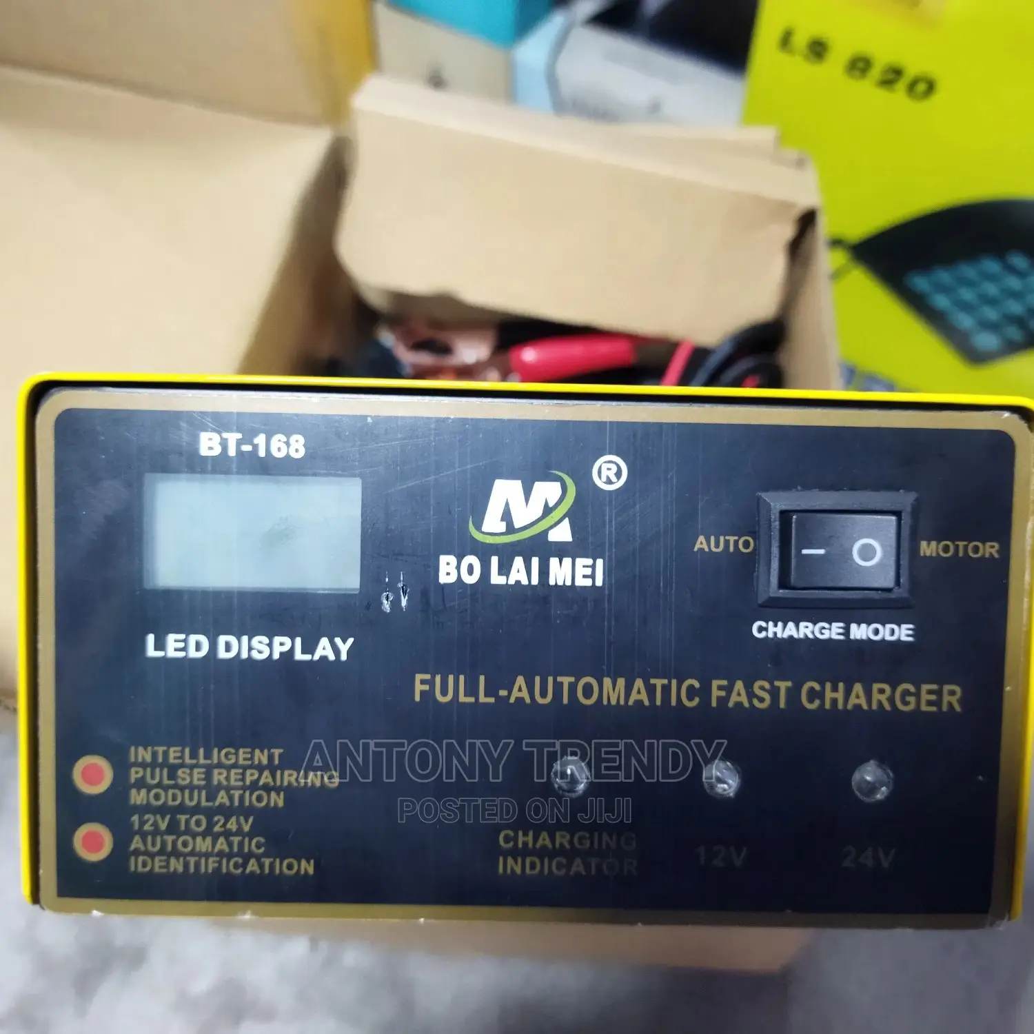 Full Automatic Fast Charger 12v and 24v Intelligent Charger