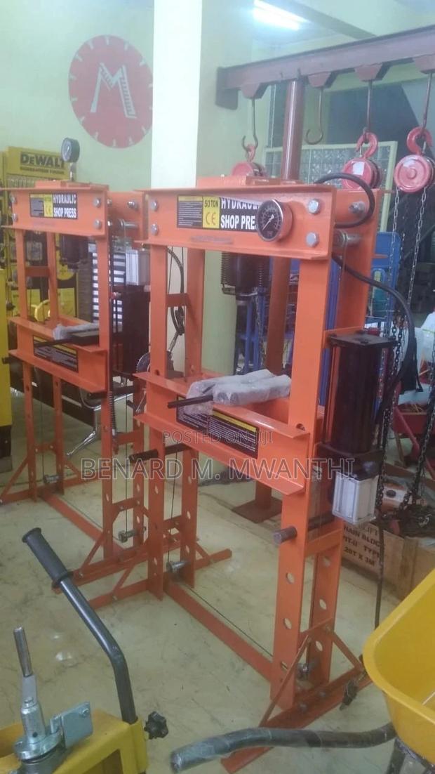 Hydraulic Shop Press Machine - thumbnail 3