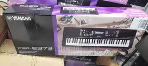 Yamaha Electric Keyboard Psr373