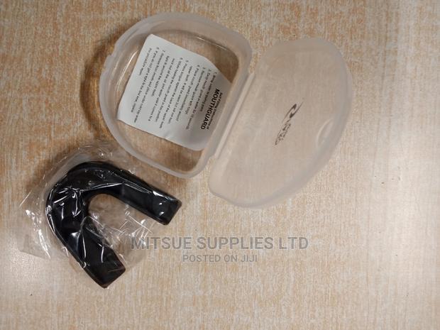 Sparo Double Sided Proffesional Mouth Guard - thumbnail 2