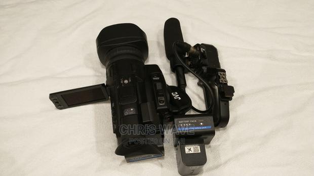 JVC 4K Professional Camera - thumbnail 4