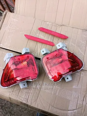 Rav 4 Ac 31 Bumper Reflector