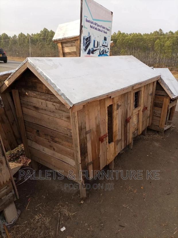 German Shepherd House - thumbnail 3