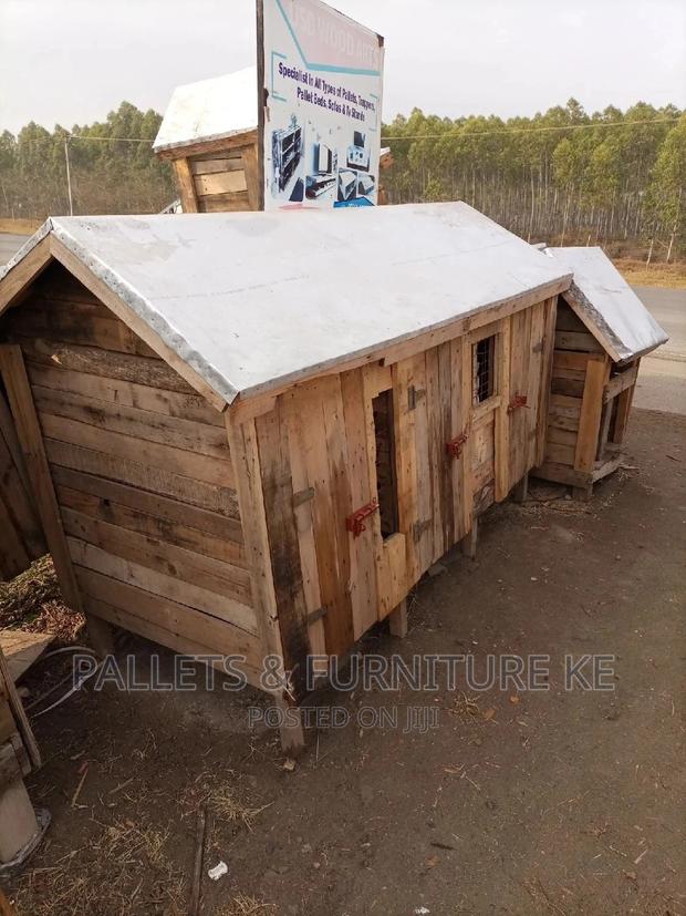 German Shepherd House - thumbnail 4