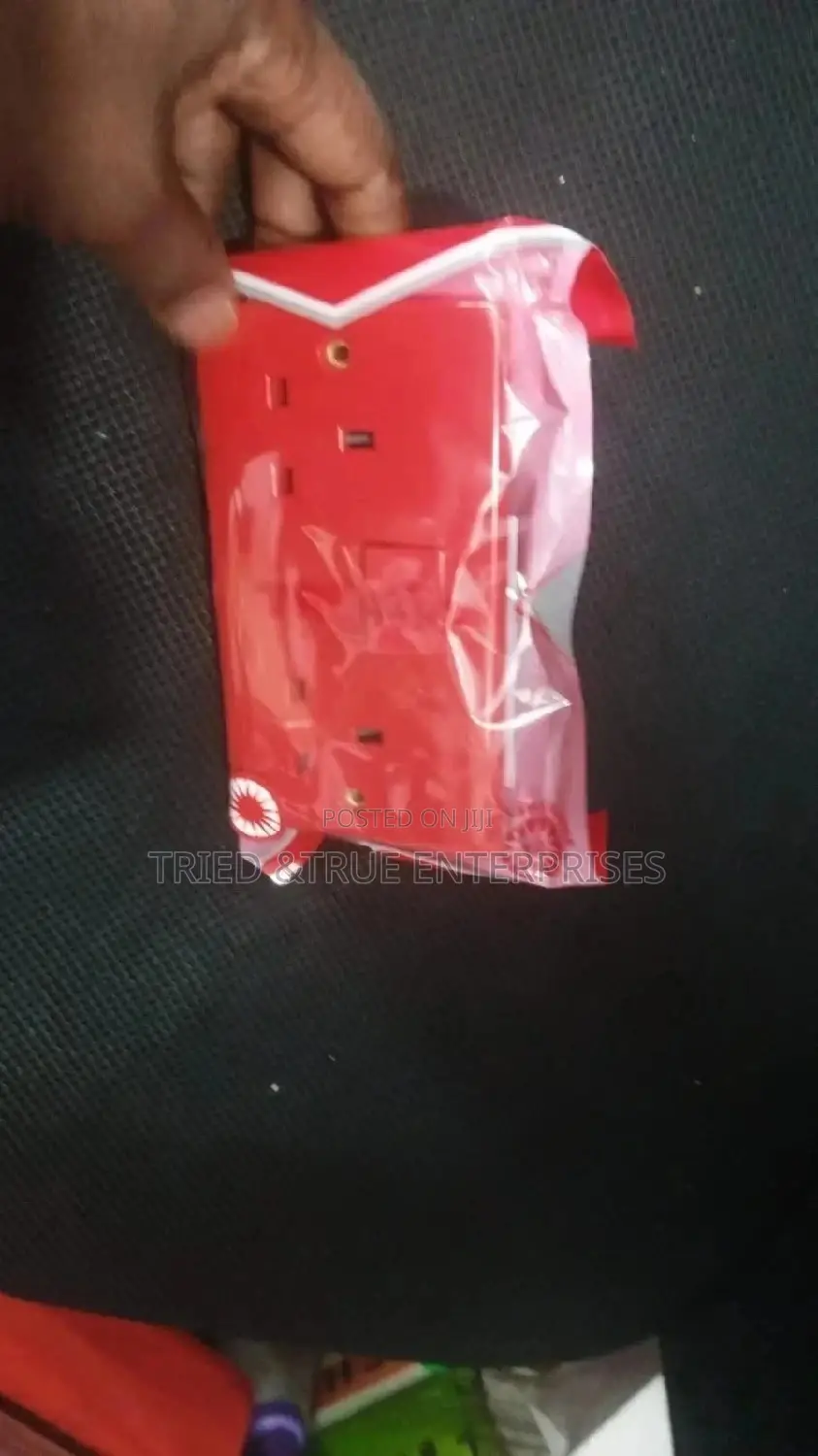Raw Twin Socket