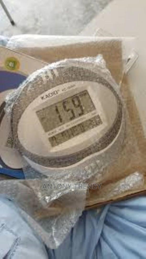 Kadio KD-3806 Big Digital Alarm/Calendar/Temperature Display
