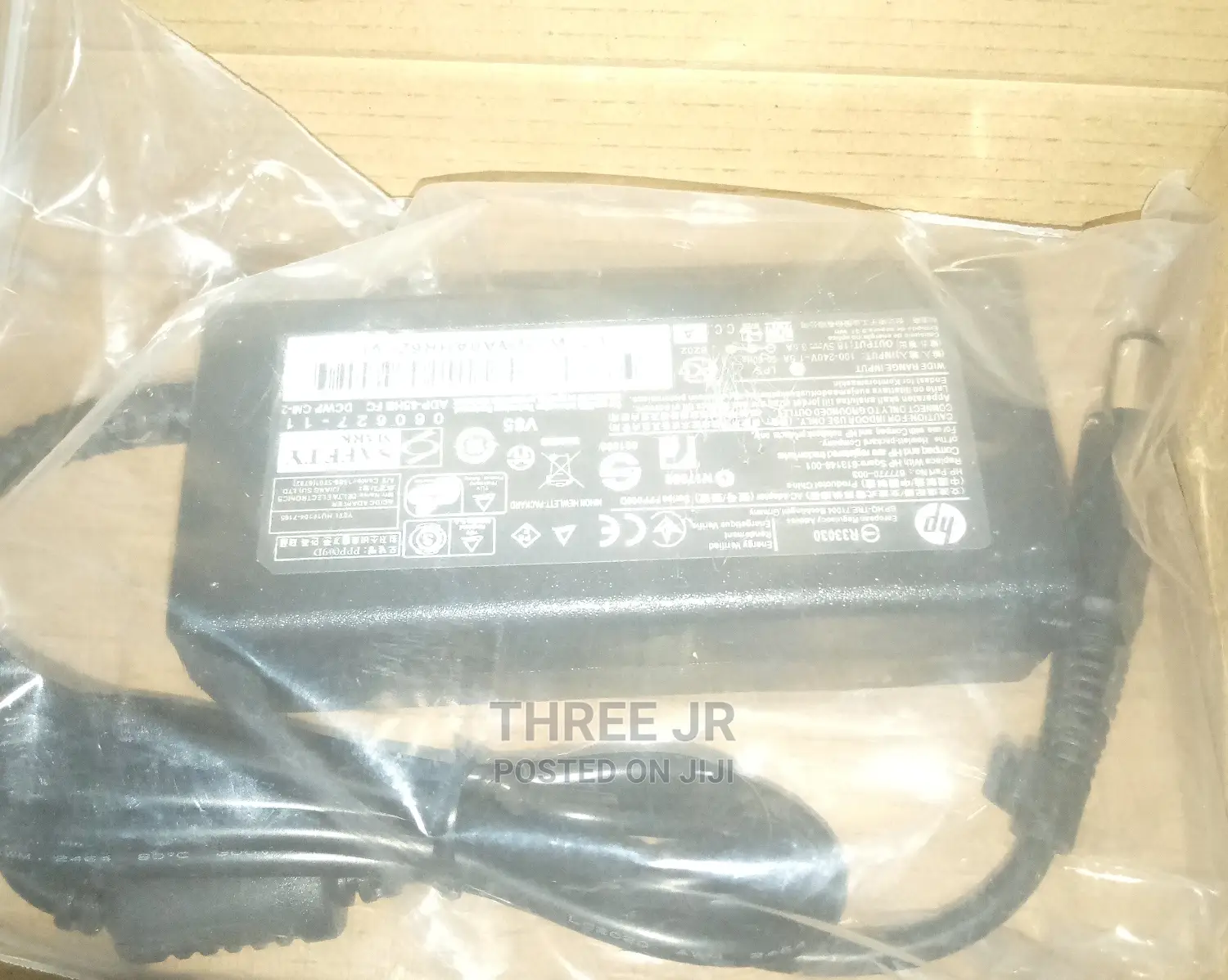 Laptop Charger Safe Charging and High Speed