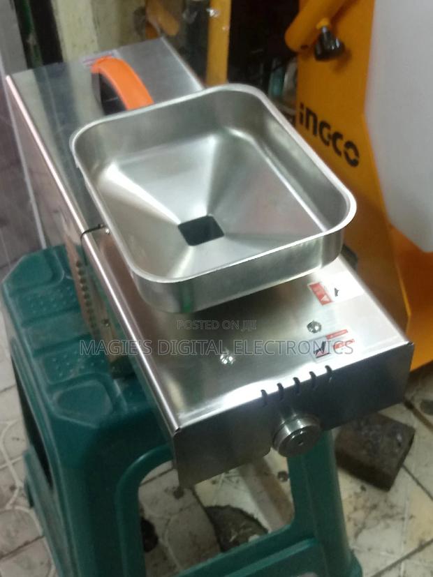 Brand New Oil Press