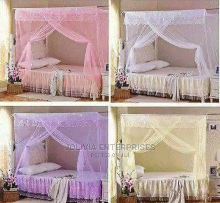 Four Stand Straight Mosquito Net