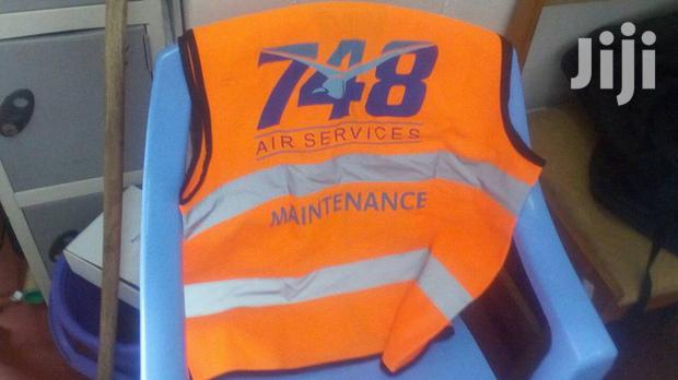 High Visibility Reflector Vests - thumbnail 3