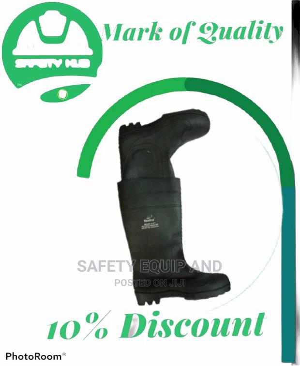 Safety Vaultex Gumboots in Kenya - main view