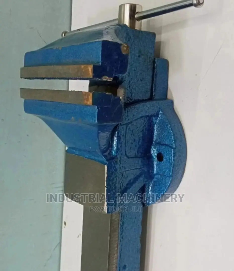 Readily Available Bench Vise 6"