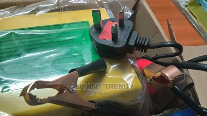Car Battery Charger, CHLORIDE BATTERY CHARGER
