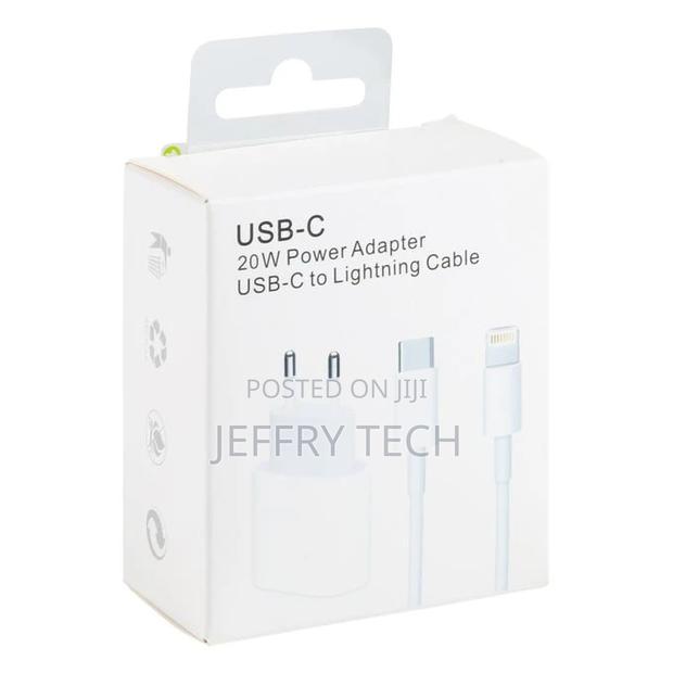 20W PD Type-C Interface Travel Charger + Type-C to 8 Pin Da - thumbnail 3