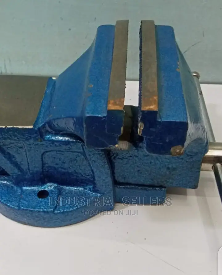 Certified 6" Bench Vice