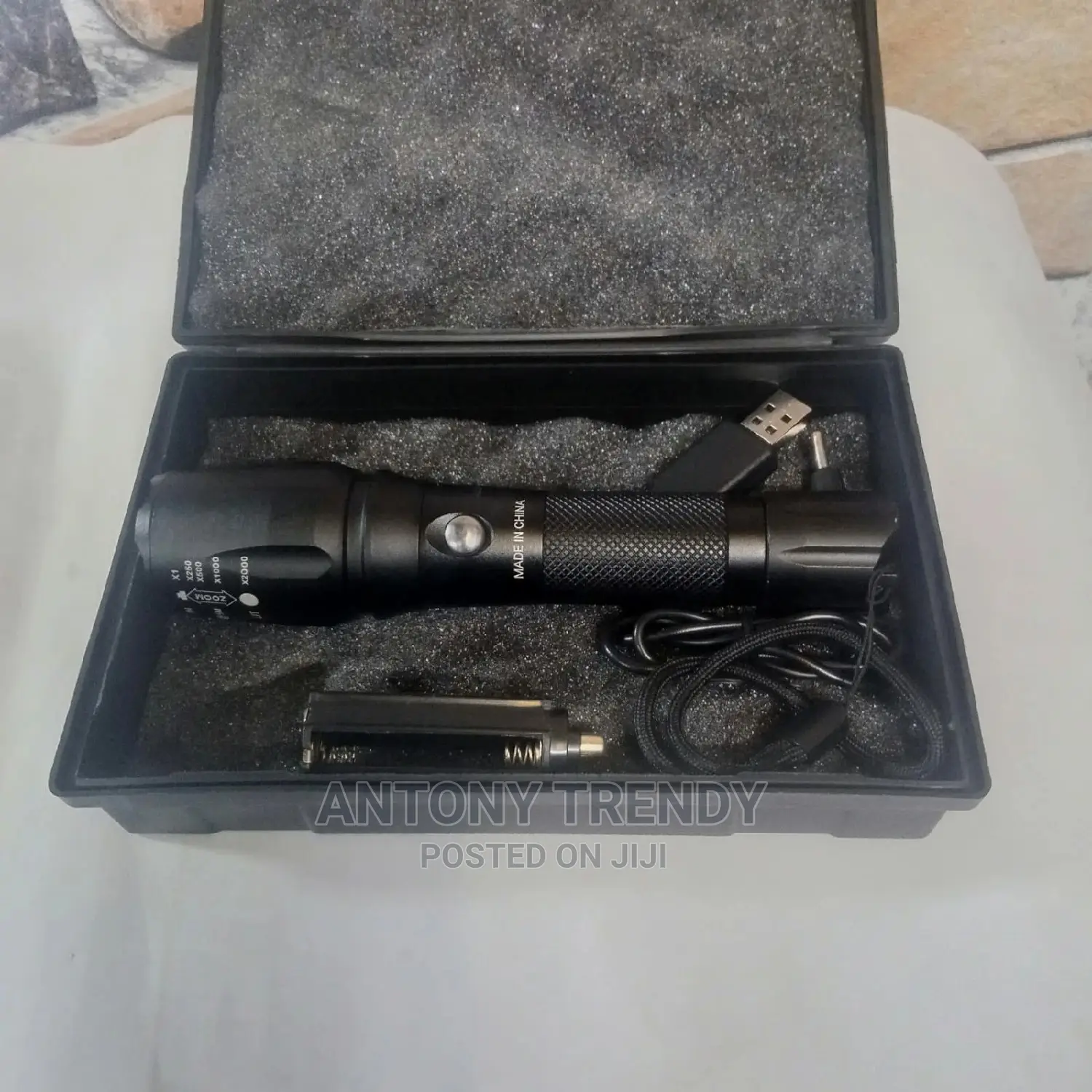 T6 Flashlight Torch