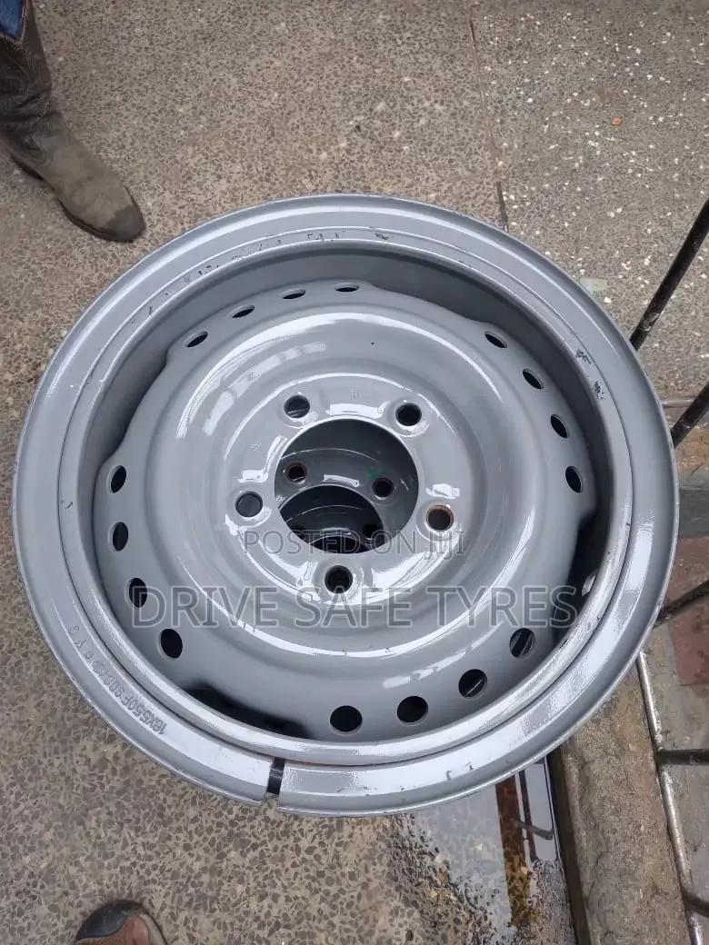 Landcruser Original Stell Rim 16 Inch