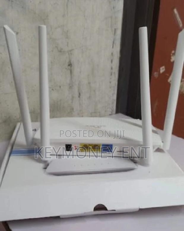 XM256 4G LTE Faiba Wireless Router Universal - main view