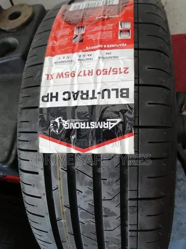 215/50 R17 Armstrong Tyre Made in China